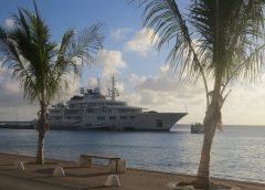 Superyacht on Bonaire – the Tatoosh